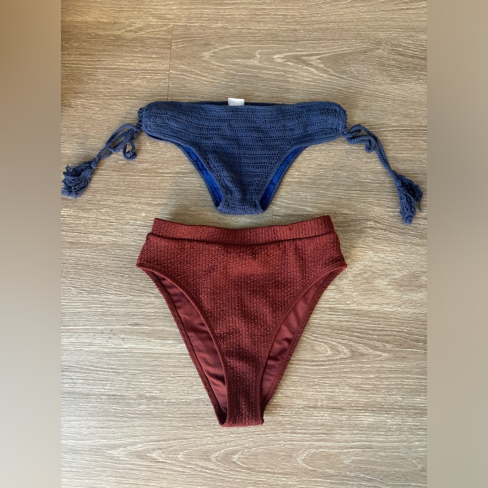 Blue and Red Textured Bikini Set S